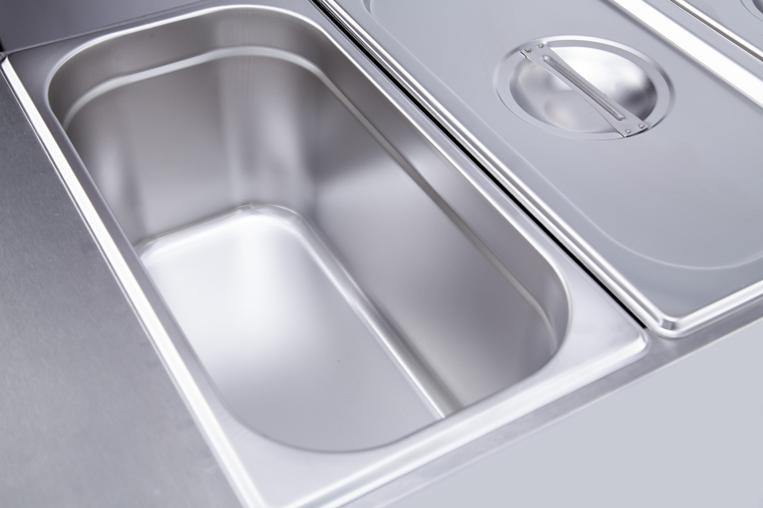 ACE 2 Pot Square Wet Bain Marie with Tap & Pans – Electric ACE 2 Pot Square Wet Bain Marie with Tap & Pans - Electric - Image 3