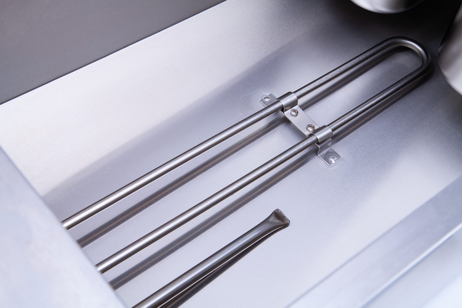 ACE 2 Pot Square Wet Bain Marie with Tap & Pans – Electric ACE 2 Pot Square Wet Bain Marie with Tap & Pans - Electric - Image 4